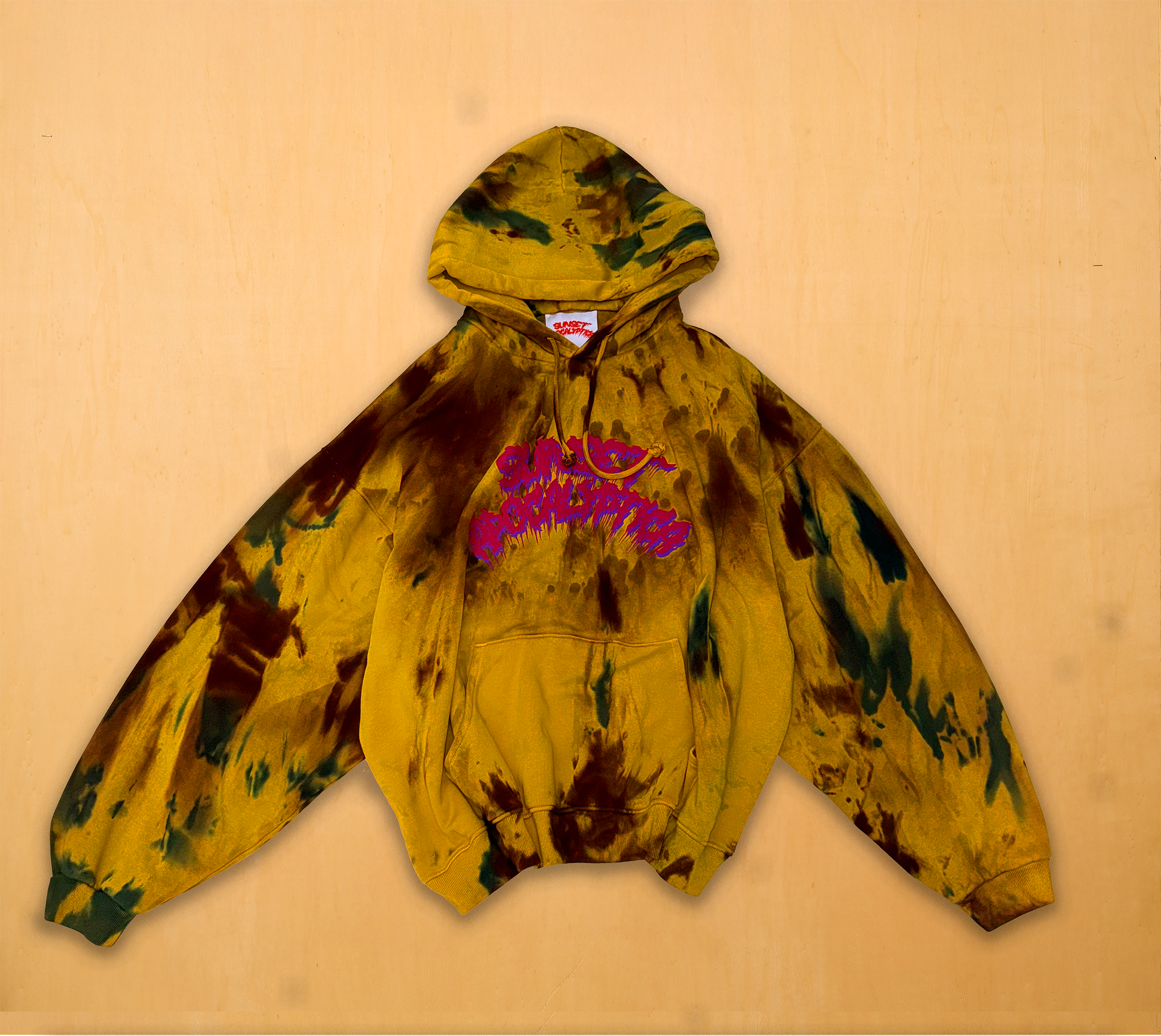 LIMITED EDITION HALLOWEEN SPECIAL CLASSIC HOODED SWEATSHIRT IN ROTTEN PUMPKIN